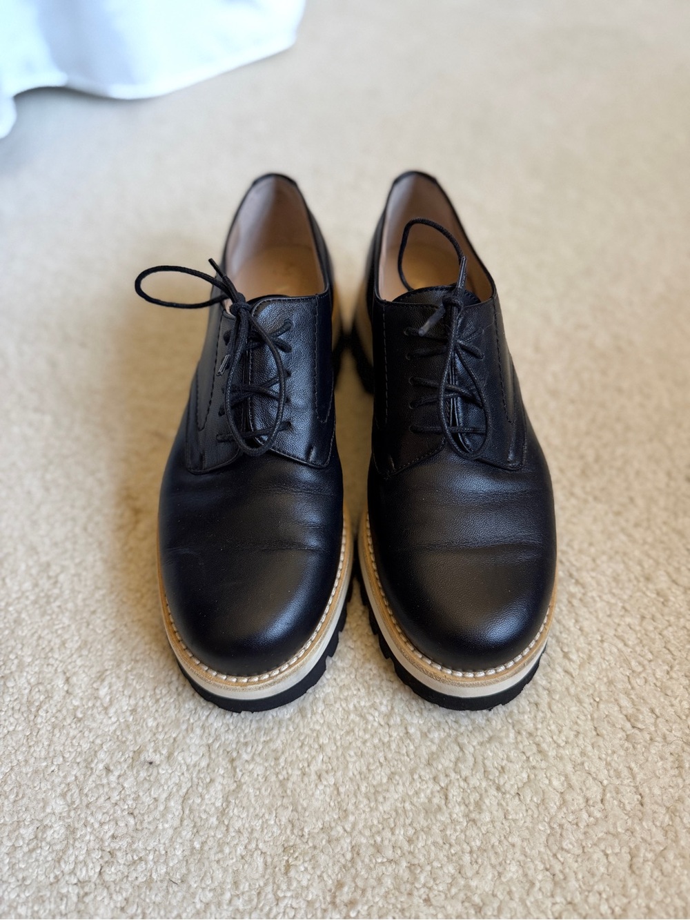 Women’s Black Leather Oxford Shoes